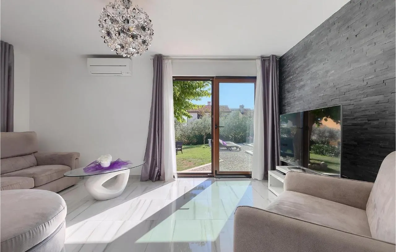 Villa Chiara Puntera Holiday home
