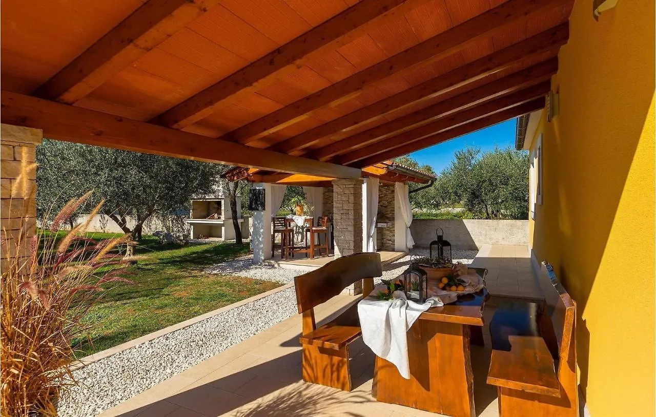 Villa Chiara Puntera 0*,  Croatia